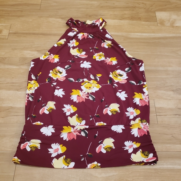 BUY 2 GET 1 FREE WHBM Halter Mock Neck Halter Top - Picture 3 of 6